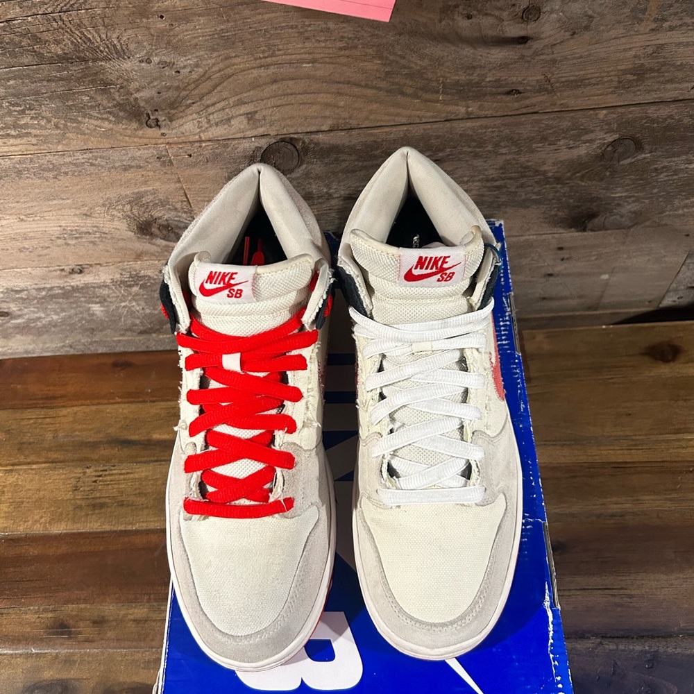 ‘Ryu’ Nike SB Dunk Mid
Street Fighter Ryu Size-10-OG ALL - Picture 5 of 12